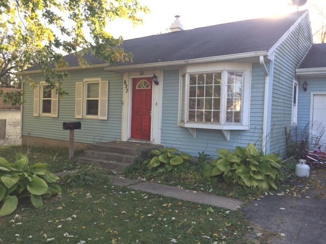 827 Washington Ave, Dixon, IL 61021 photo 1