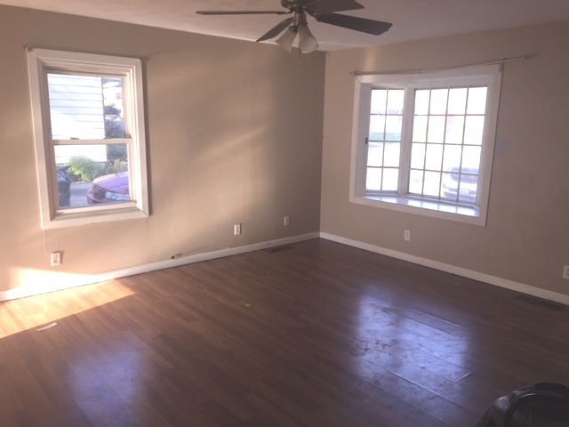 827 Washington Ave, Dixon, IL 61021 photo 8