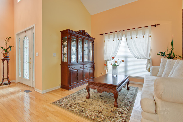 11950 Cape Cod Ln, Huntley, IL 60142 photo 5