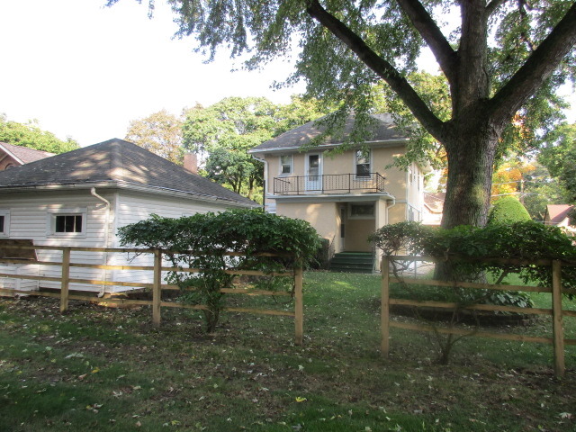 850 Cedar Ave, Elgin, IL 60120 photo 23