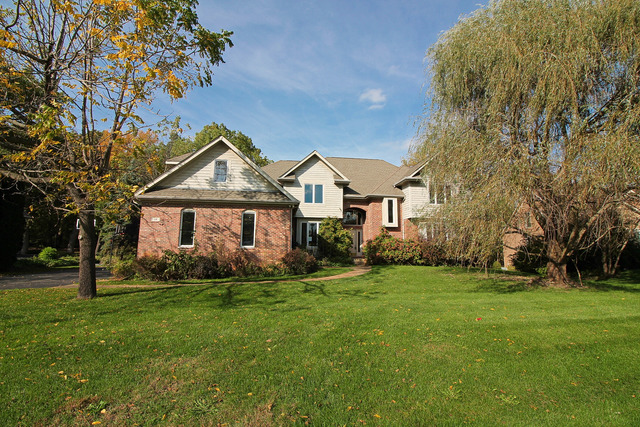 116 Fox St, Cary, IL 60013 photo 1