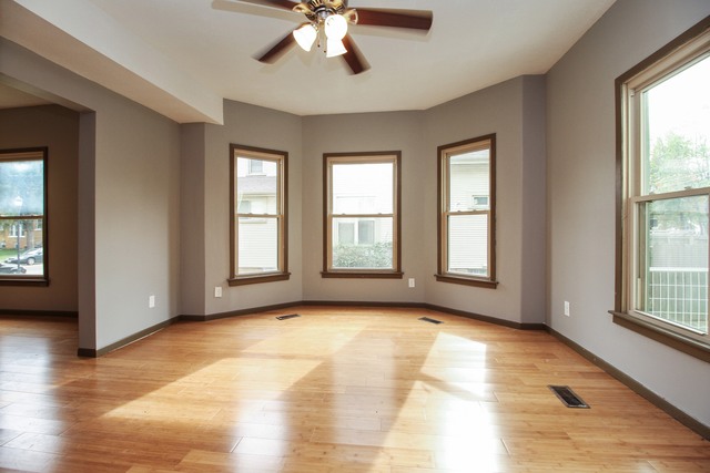 457 S Chicago Ave, Kankakee, IL 60901 photo 5