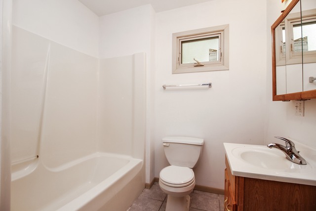457 S Chicago Ave, Kankakee, IL 60901 photo 9