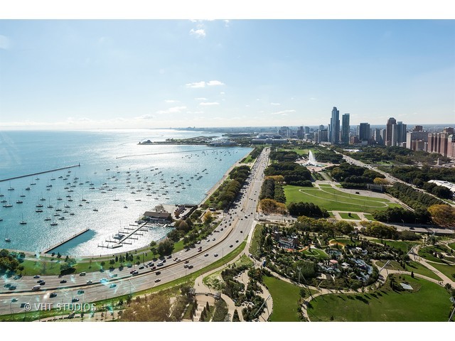 360 E Randolph St #307, Chicago, IL 60601 photo 14