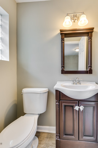 146 E 124th St, Chicago, IL 60628 photo 11