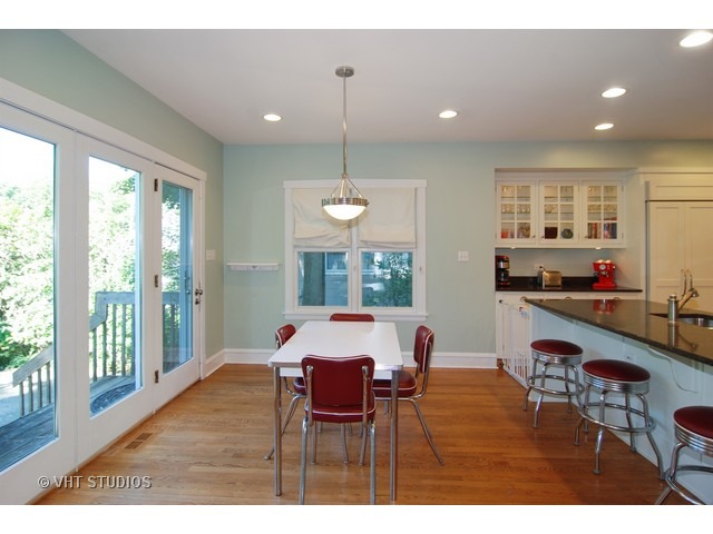 296 Nuttall Rd, Riverside, IL 60546 photo 9