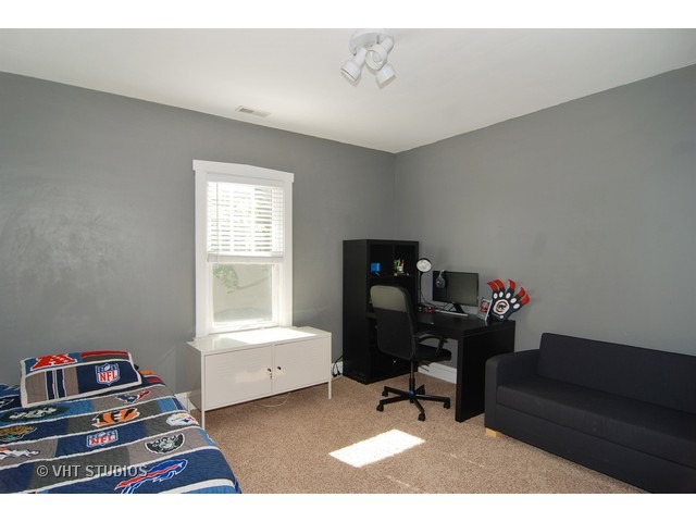 296 Nuttall Rd, Riverside, IL 60546 photo 17