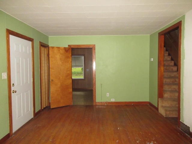 303 Marengo Rd, Harvard, IL 60033 photo 3