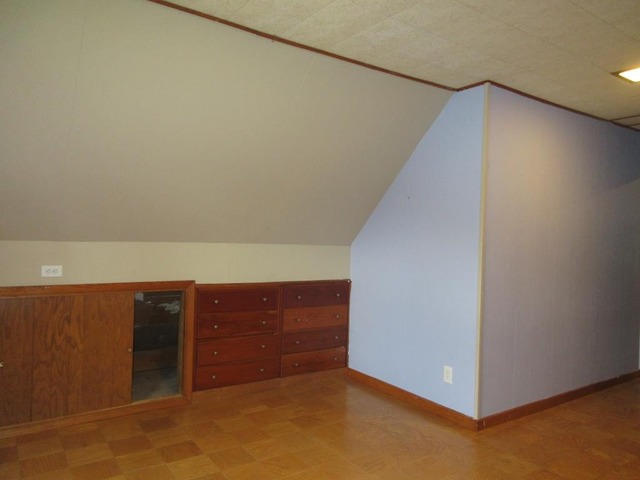303 Marengo Rd, Harvard, IL 60033 photo 10