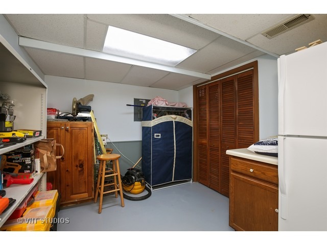 695 Fox Run Ln, Algonquin, IL 60102 photo 22