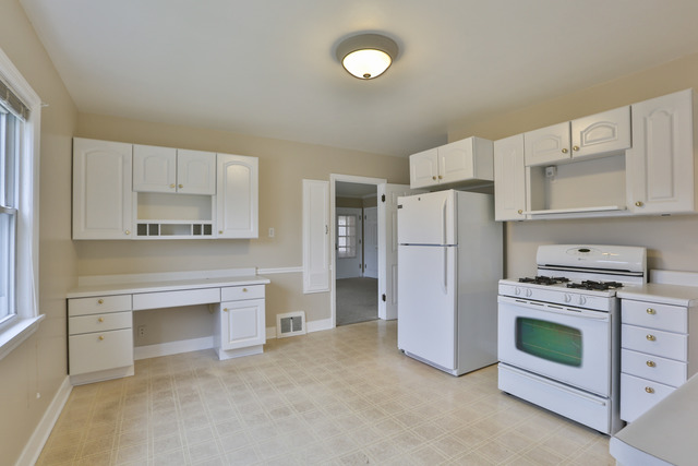 2935 Ridge Rd, Lansing, IL 60438 photo 4