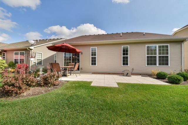 1200 Heathrow Ln, Aurora, IL 60502 photo 14