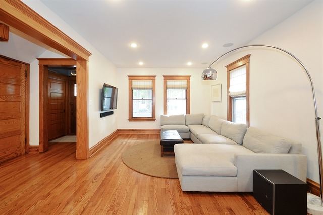 4740 N Artesian Ave, Chicago, IL 60625 photo 5