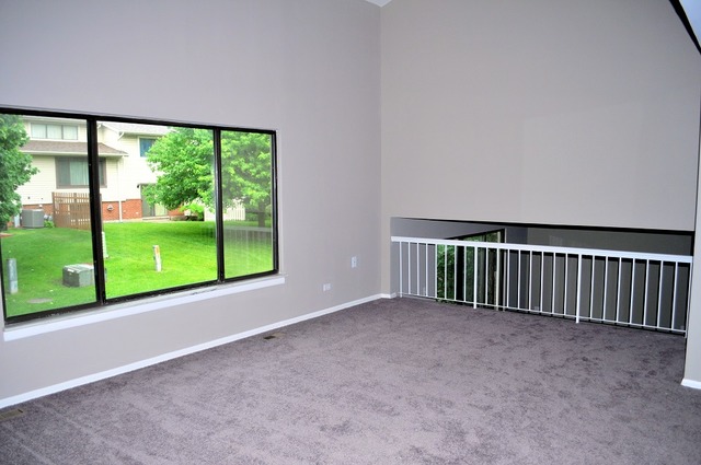 18670 Golfview Dr, Hazel Crest, IL 60429 photo 8