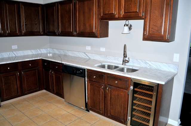 18670 Golfview Dr, Hazel Crest, IL 60429 photo 3