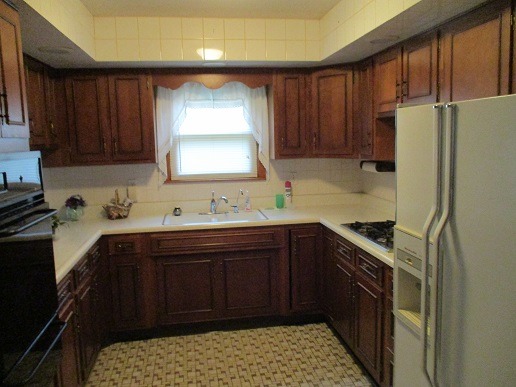323 Bellevue Ave, Ottawa, IL 61350 photo 4