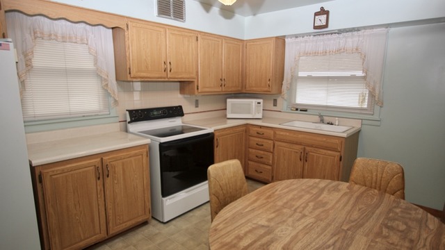 609 Wallace Ave, Morris, IL 60450 photo 9