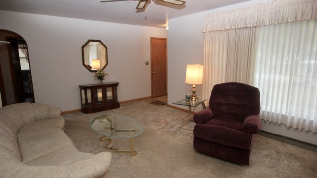 609 Wallace Ave, Morris, IL 60450 photo 6