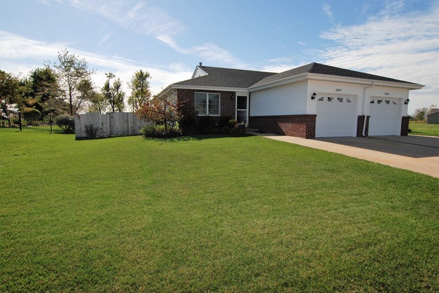 2645 E Girot Ln, Diamond, IL 60416 photo 1