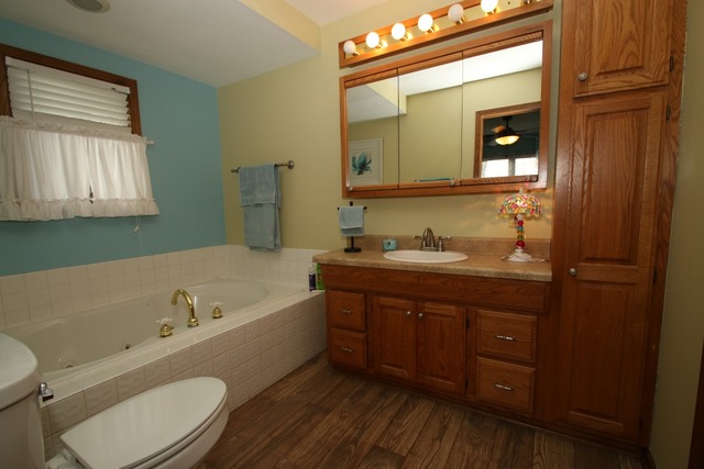 1104 Madison St, Pecatonica, IL 61063 photo 16