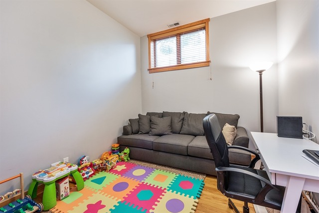 2623 W Logan Blvd #1W, Chicago, IL 60647 photo 17