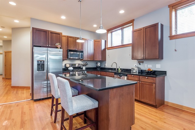 2623 W Logan Blvd #1W, Chicago, IL 60647 photo 6
