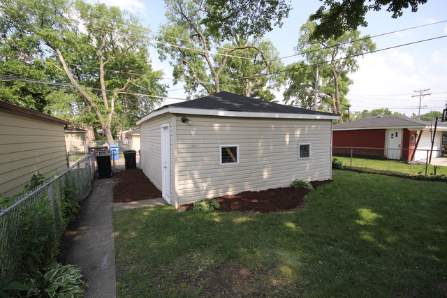 9613 S Emerald Ave, Chicago, IL 60628 photo 21