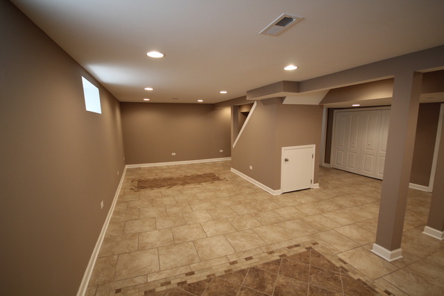 9613 S Emerald Ave, Chicago, IL 60628 photo 18