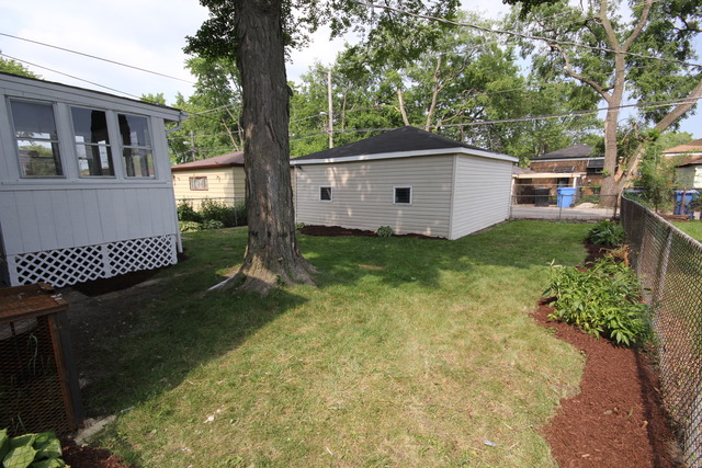 9613 S Emerald Ave, Chicago, IL 60628 photo 23