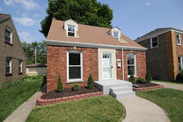 9613 S Emerald Ave, Chicago, IL 60628 photo 1