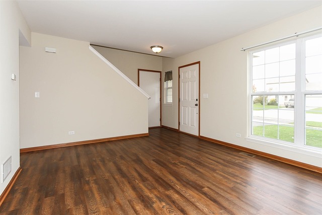 531 Ramsden Rd, Plano, IL 60545 photo 3