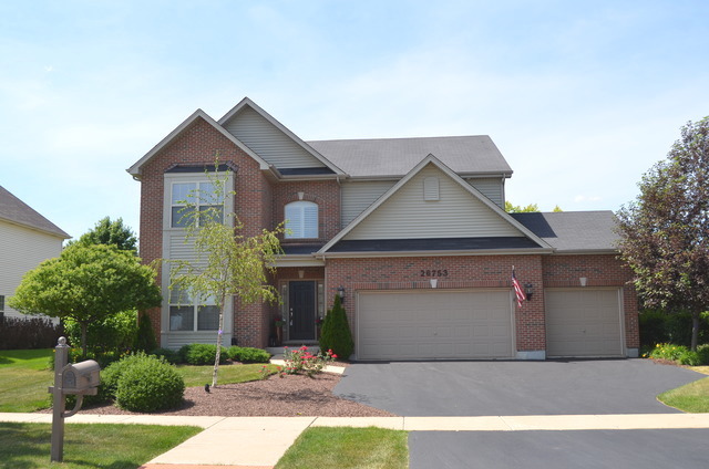 26753 Lindengate Cir, Plainfield, IL 60585 photo 1