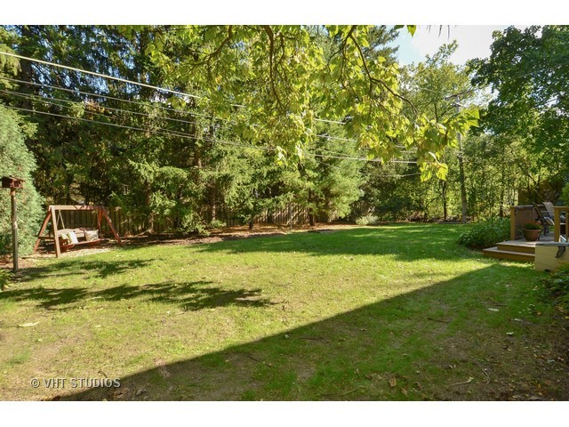 1043 Gladish Ln, Glenview, IL 60025 photo 23