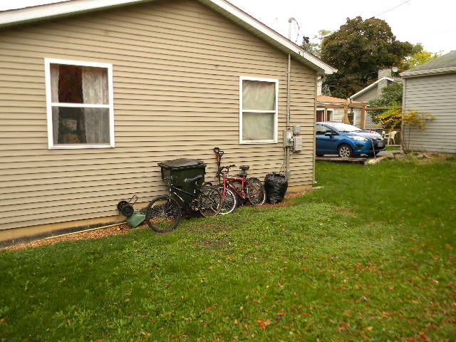 411 Elder Dr, Round Lake Park, IL 60073 photo 4