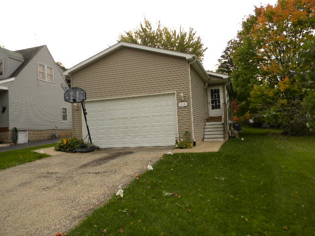 411 Elder Dr, Round Lake Park, IL 60073 photo 1