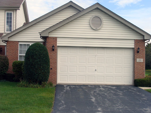 25 Cunningham Ln, Park Forest, IL 60466 photo 20