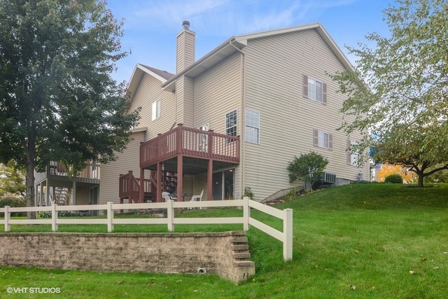 587 Edington Ln, Gurnee, IL 60031 photo 24
