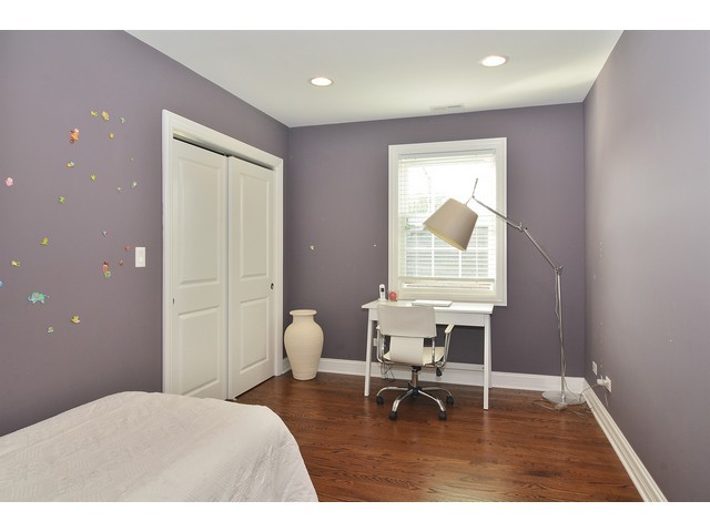 3618 N Artesian Ave, Chicago, IL 60618 photo 17