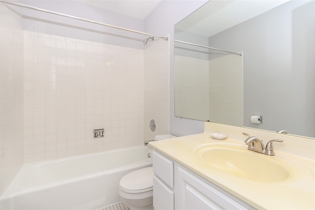 708 Bayberry Dr, Bartlett, IL 60103 photo 22