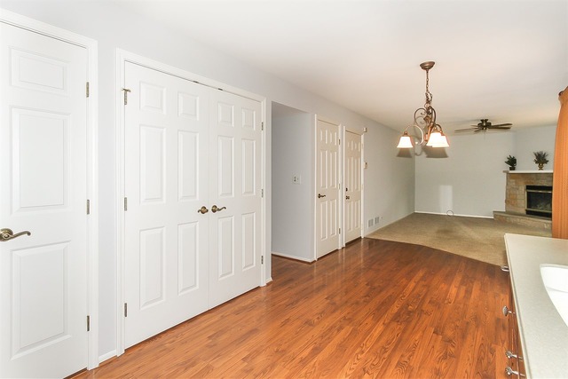 708 Bayberry Dr, Bartlett, IL 60103 photo 8