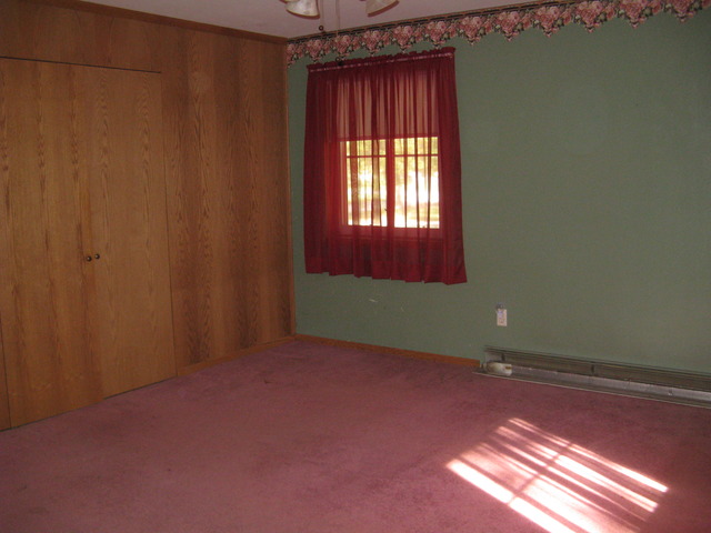 1355 Mabel Ct, Morris, IL 60450 photo 2