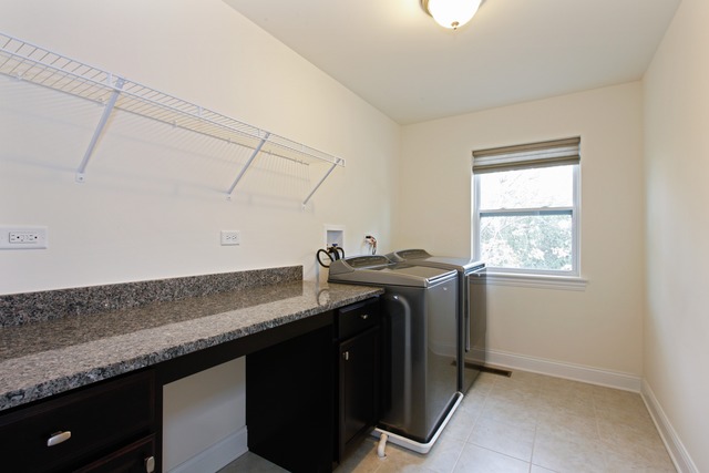 315 Brookside Cir, Wheaton, IL 60187 photo 13