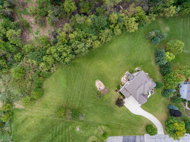 40 W715 Quiet Trl, Elgin, IL 60124 photo 25