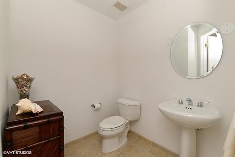 21 E Huron St #1202, Chicago, IL 60611 photo 14