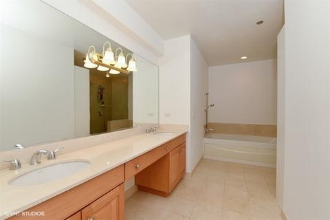 21 E Huron St #1202, Chicago, IL 60611 photo 13