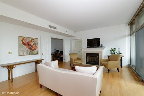 21 E Huron St #1202, Chicago, IL 60611 photo 2