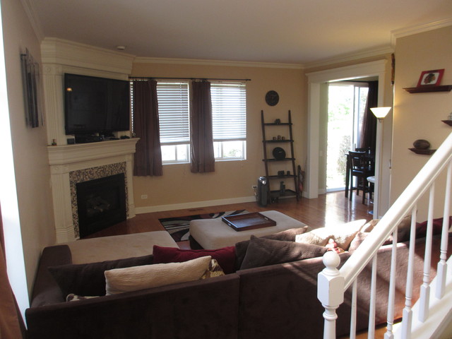 1126 Delta Dr, Elgin, IL 60123 photo 4