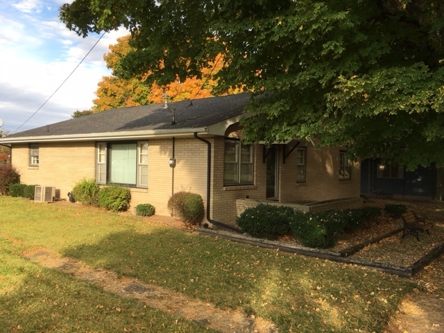 204 Elliot St, Mark, IL 61340 photo 1