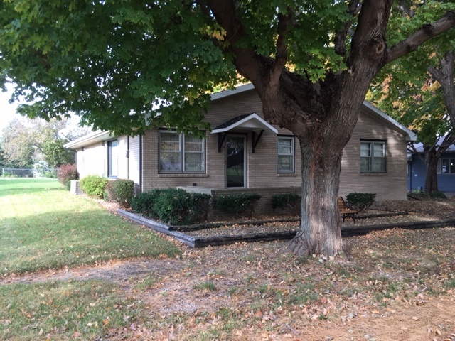 204 Elliot St, Mark, IL 61340 photo 12