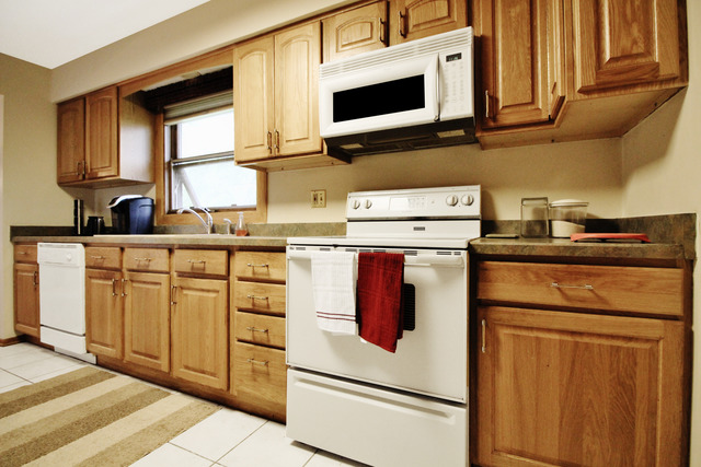 128 Wilshire Dr, Wheeling, IL 60090 photo 6